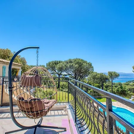 Avec Vue Dans Le Golfe De Saint Tropez, à 15 Min à Pied, Calme Et Nature