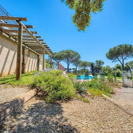Avec Vue Dans Le Golfe De Saint Tropez, à 15 Min à Pied, Calme Et Nature Villa *