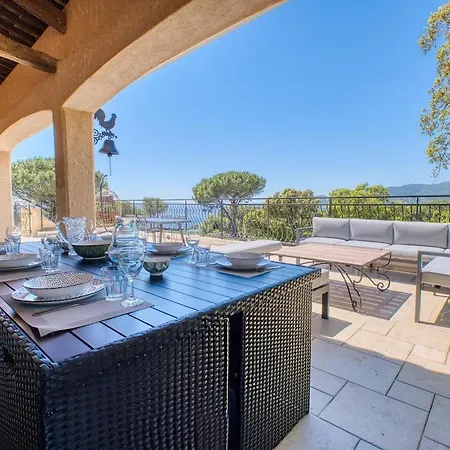 Avec Vue Dans Le Golfe De Saint Tropez, A 15 Min A Pied, Calme Et Nature فيلة لا كروا فالميه